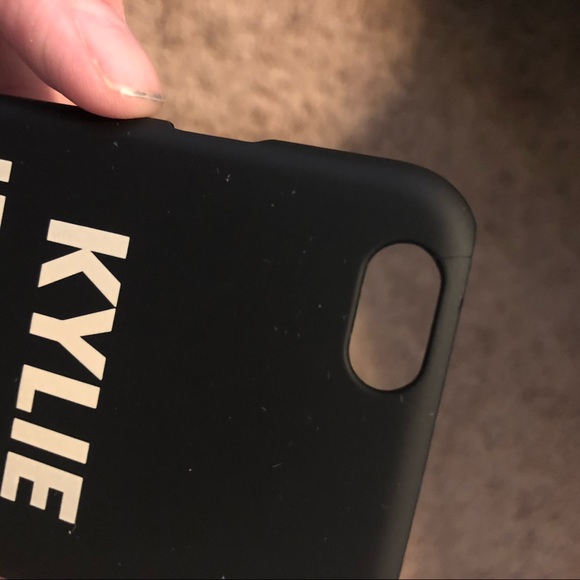 Kylie Jenner Lips phone case - Picture 3 of 3